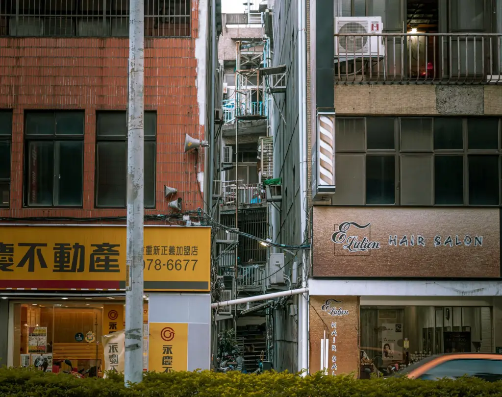 坎泽鑫工业电源模块技术参数与选型要点解析