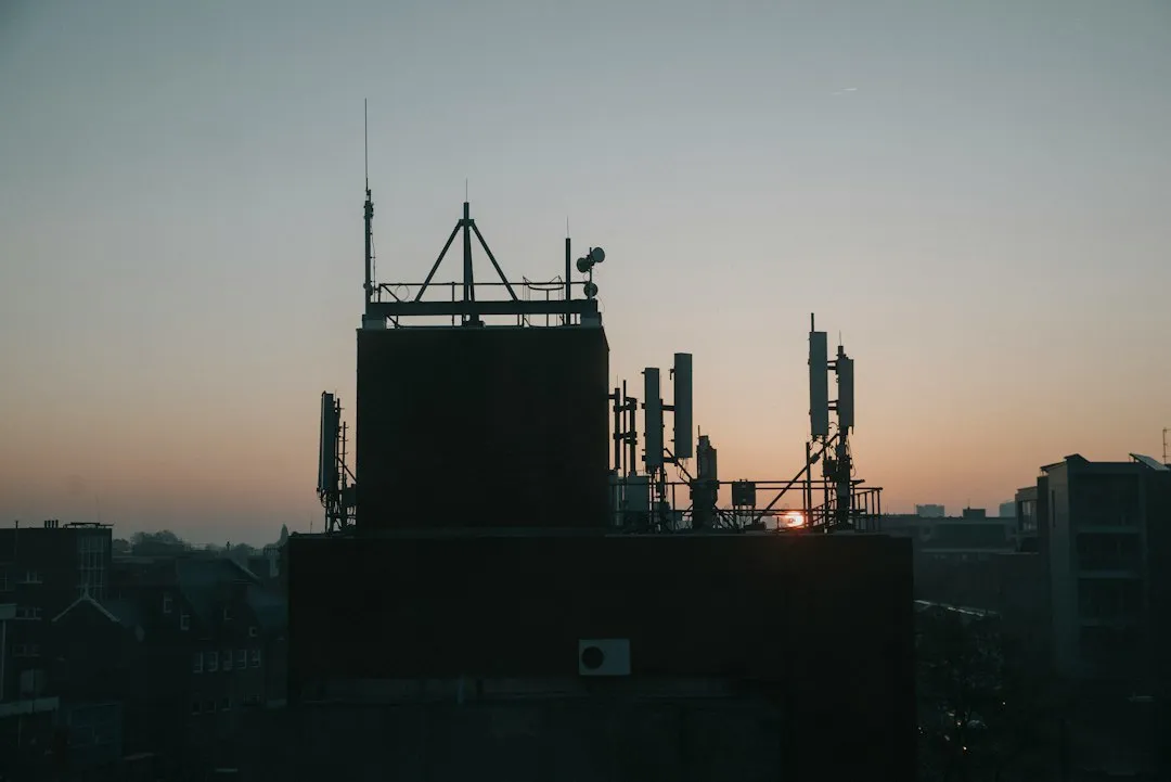 2024年工业电源模块技术升级趋势及湖北企业应对策略